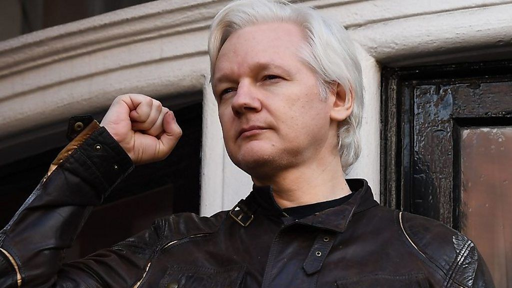 London Court Issues Julian Assange Extradition Order